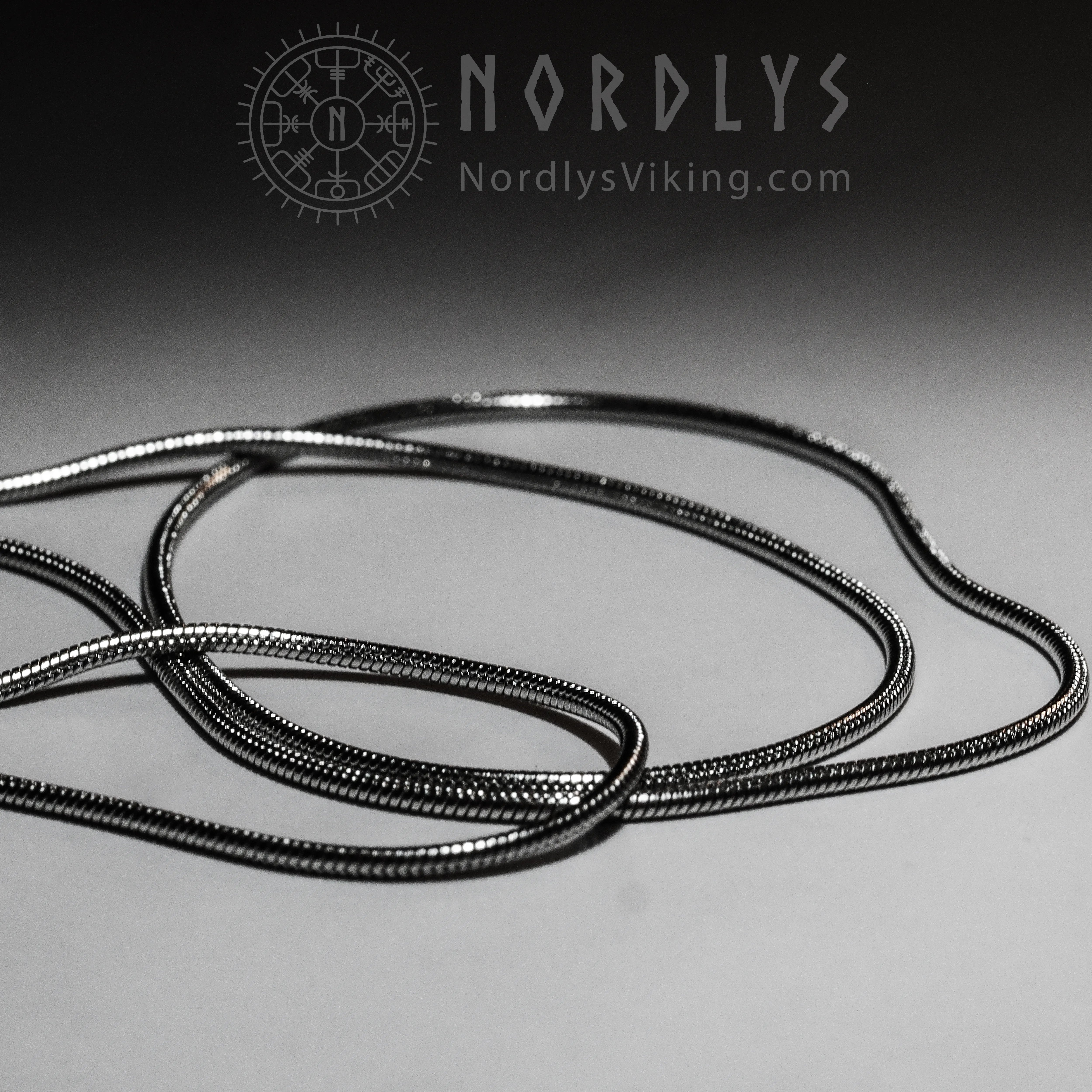 Kjede sølvfarget 55 cm