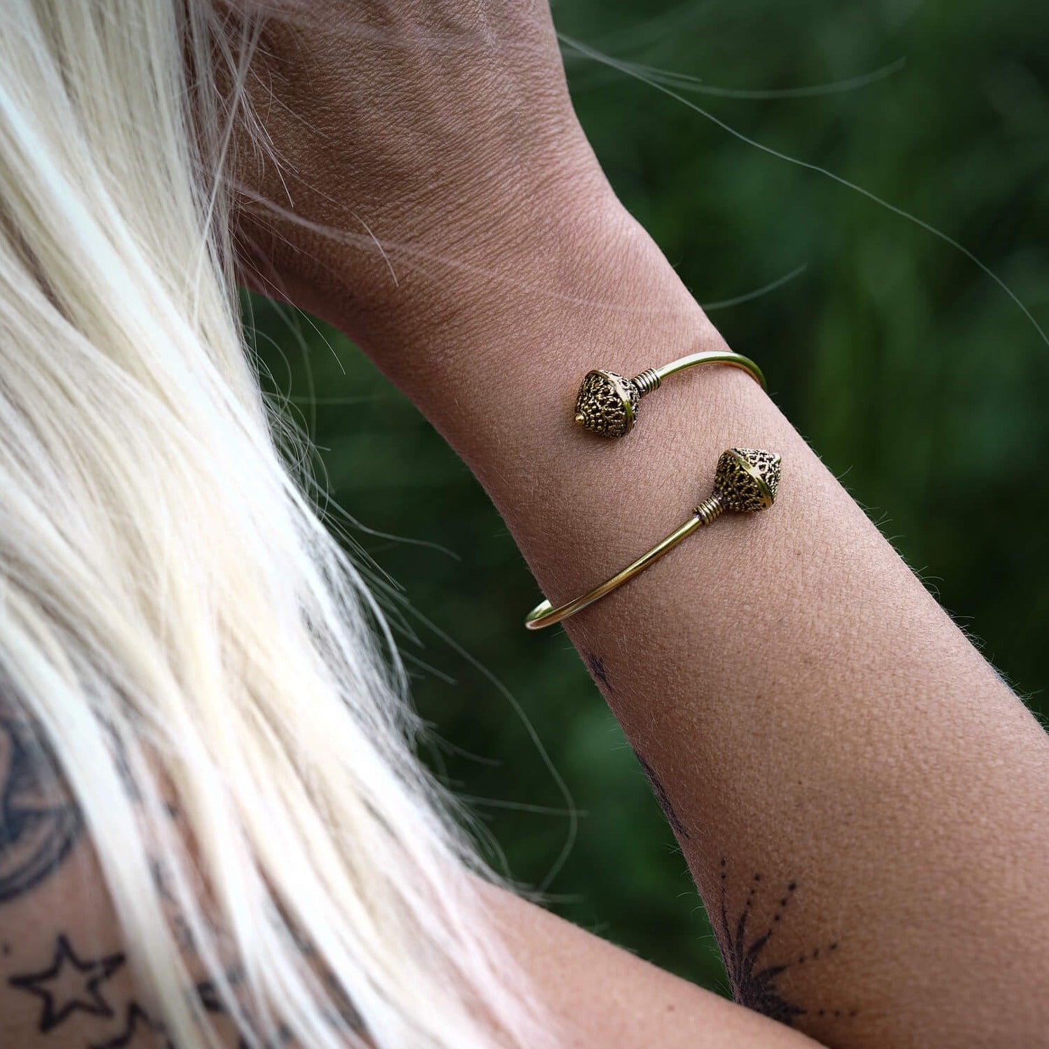 Armbånd med to perler