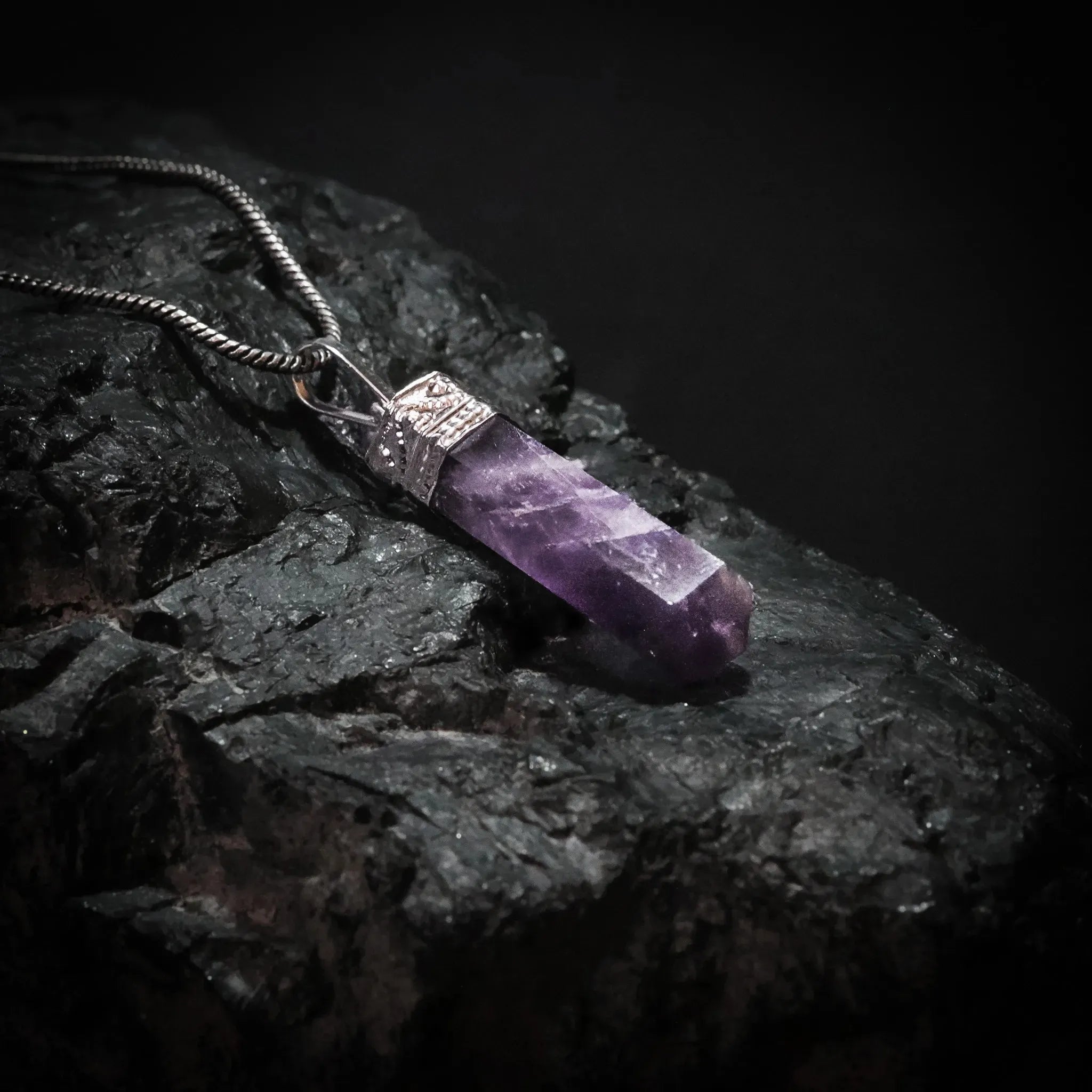 Steinanheng, Ametyst