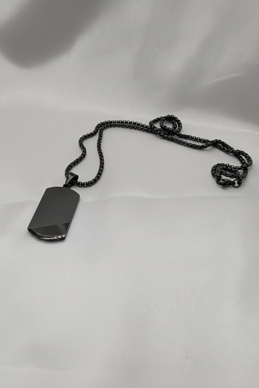 Elegant dog tag necklace